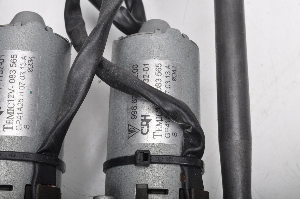 фото №7, Maserati granturismo моторчик сидіння комплект 13r 99662433200