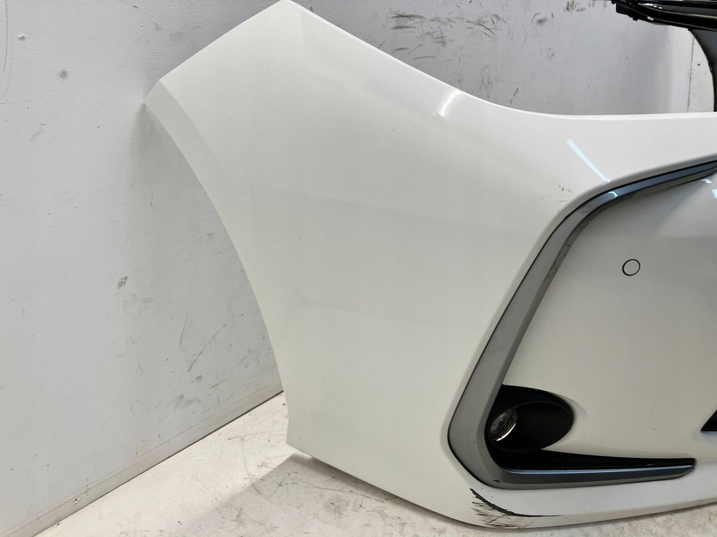 фото №13, Corolla e21 sedan бампер передний перед dokładane pdc kompletny 040