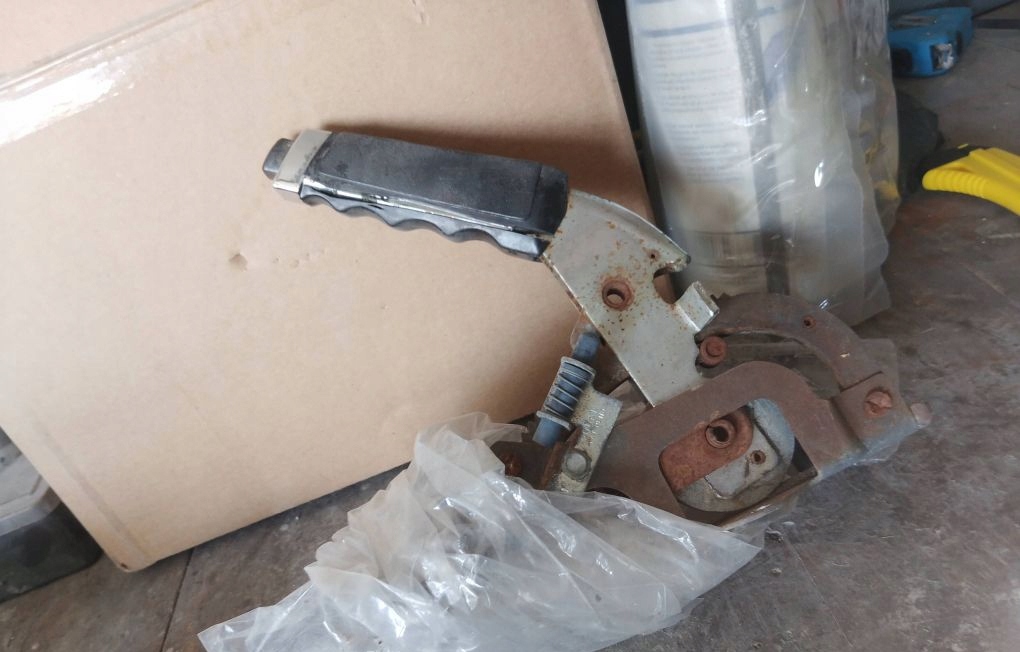 фото №5, Chevrolet corvette c3 1978 рычаг тормоза ручного #500