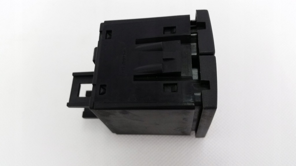 фото №7, Перемикач аварійних 93332970 opel meriva i a