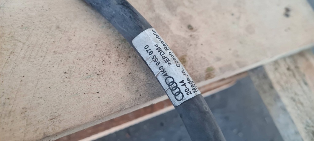 фото №11, A6 c8 4k шланг трубка wąż омывателя лампа 4k0955667