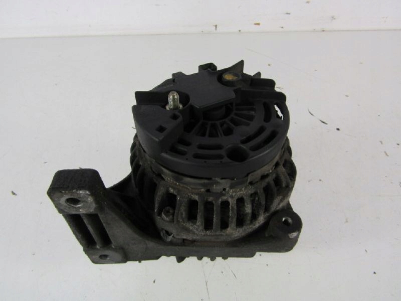 Купити Volvo v70 1 генератор 2,4 193 km b 5254 t