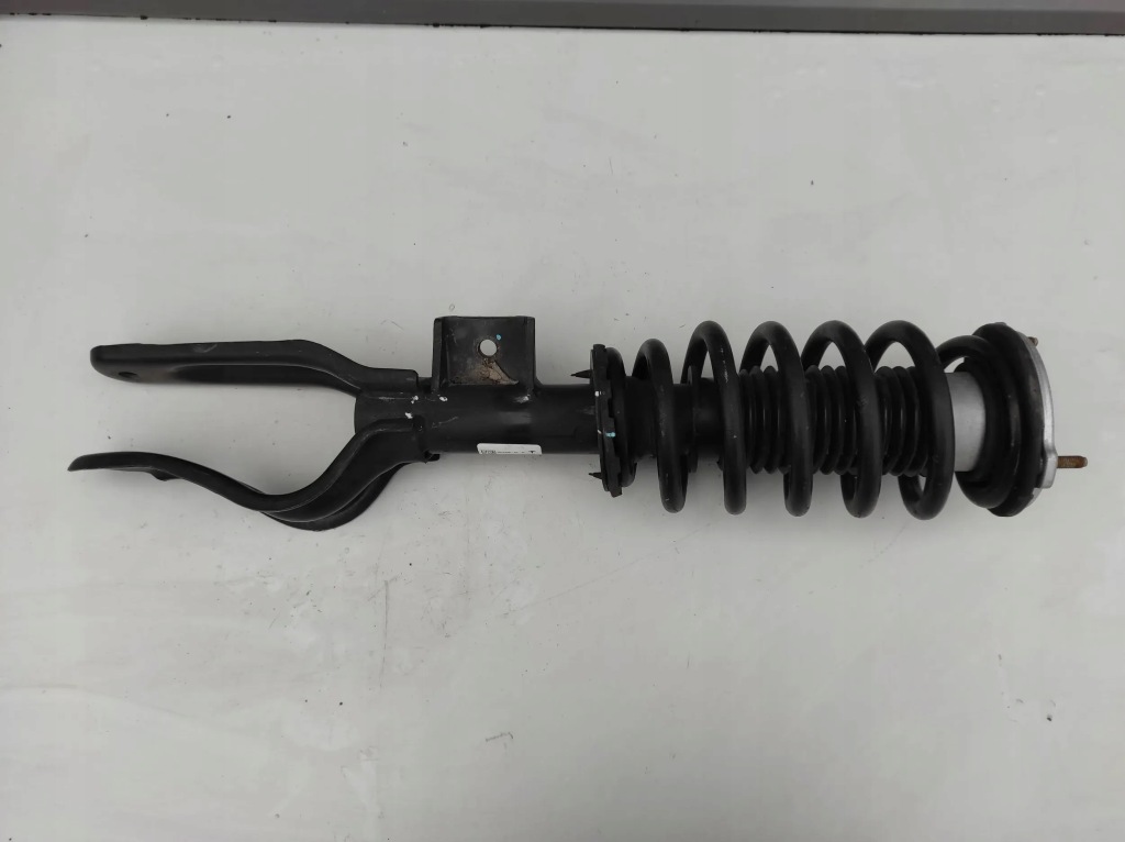 Купити Амортизатор перед передній правий tesla model 3