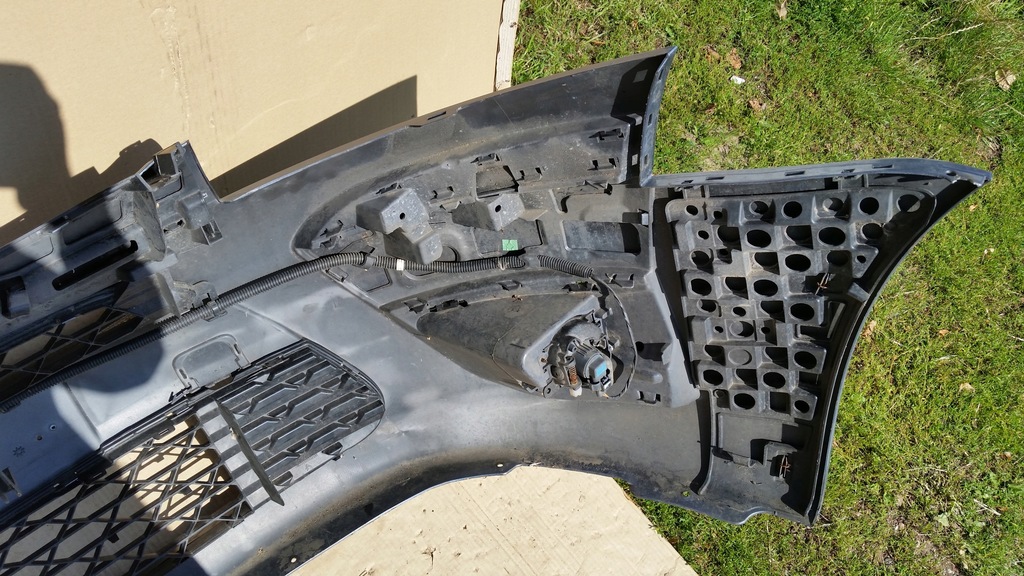 фото №11, Бампер перед citroen c4 picasso i 6-13