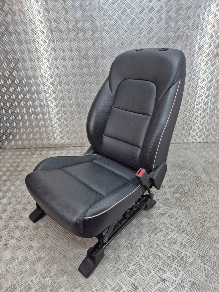 Сиденье пассажира правая сторона kia sportage Недорого