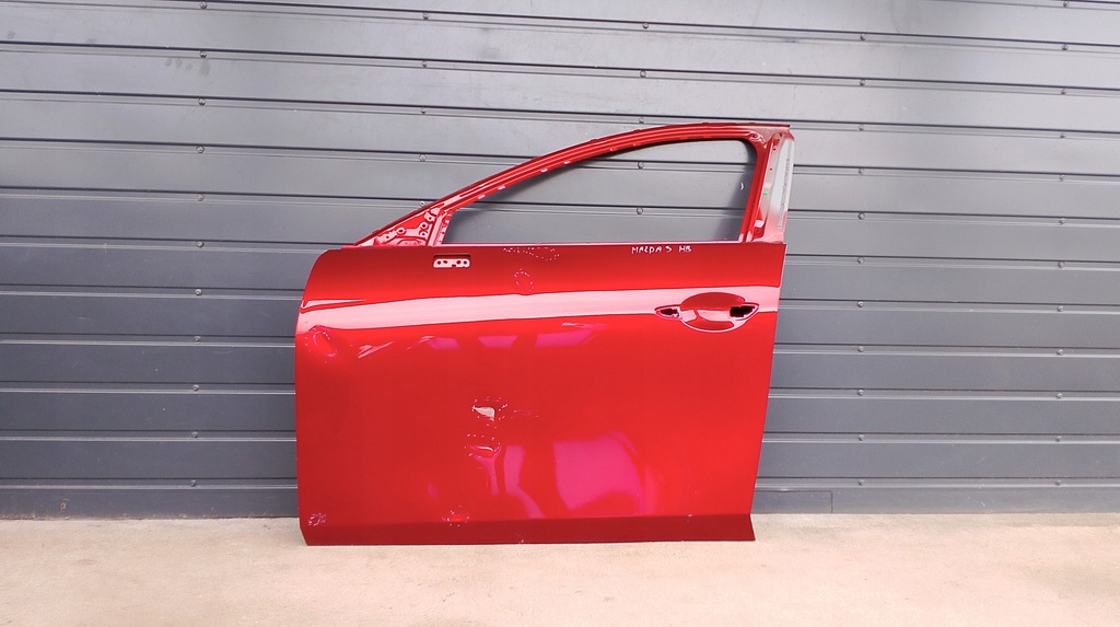 фото №1, Mazda 3 19- hb левая дверь перед передний бордовые