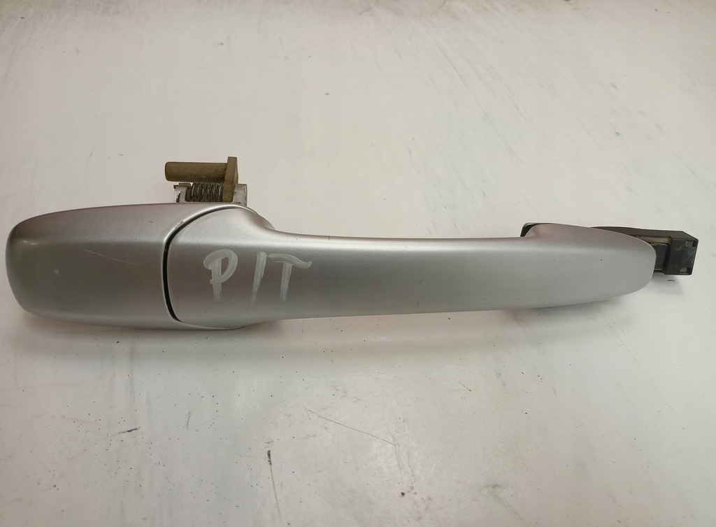 фото №1, Ручка правая задняя наружная mazda 2