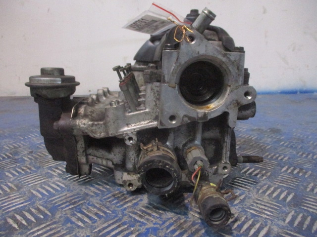 фото №4, Toyota yaris 1.4d-4d 1nd головка двигателя