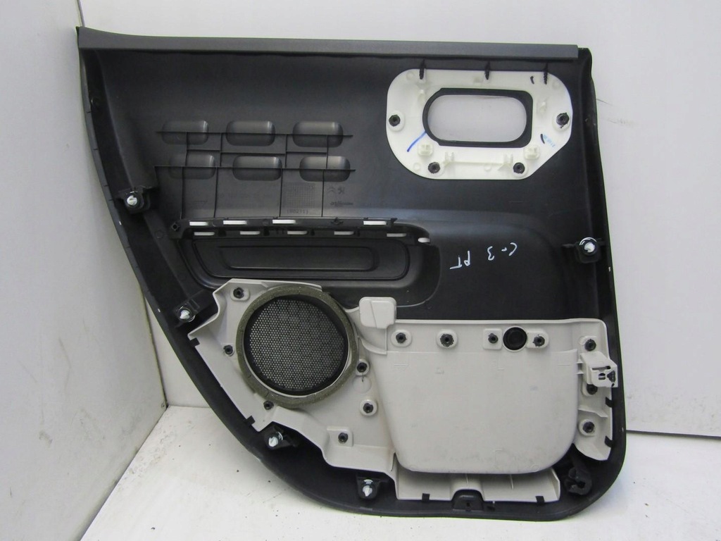 фото №5, Обшивка двері правий задня задній citroen c3 iii