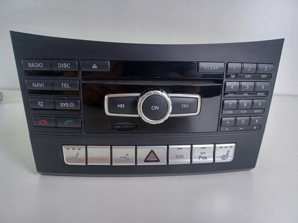 фото №1, Mercedes e c207 w207 207 панель кондиционера аудио радио navi 2079059401