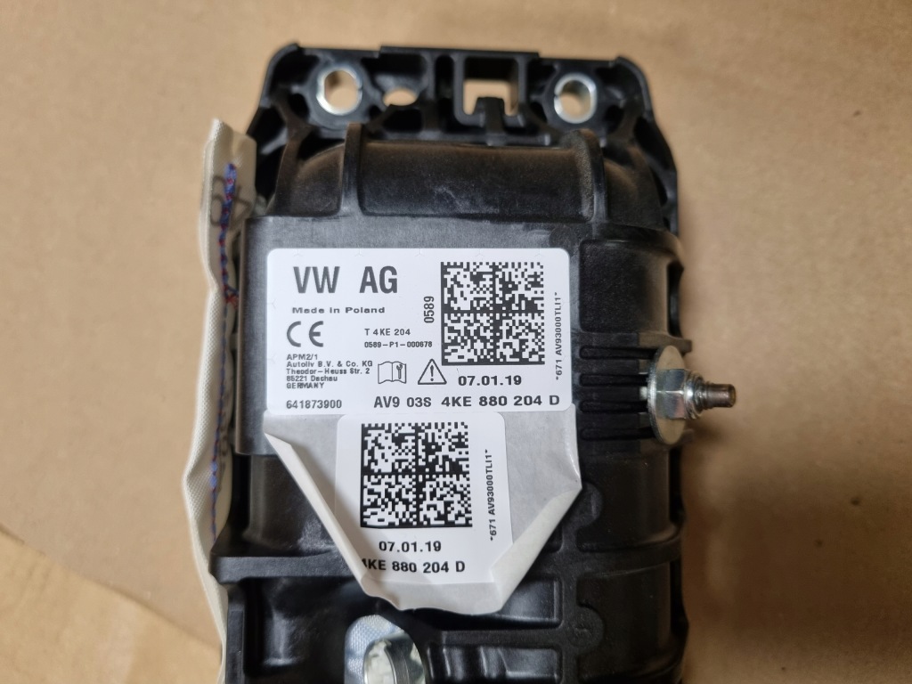 фото №13, Audi e-tron etron 4k приборная панель панель  оригинал подушка безопасности водитель пассажир