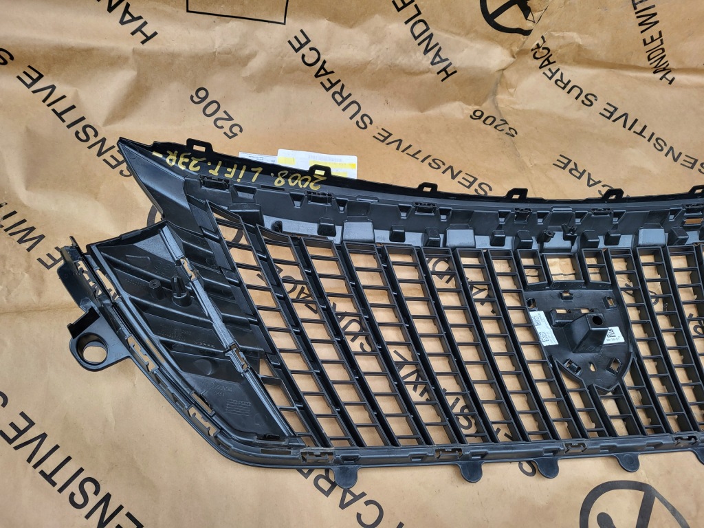 фото №4, Решётка радиатора решётка радиатора peugeot 2008 lift 23r-