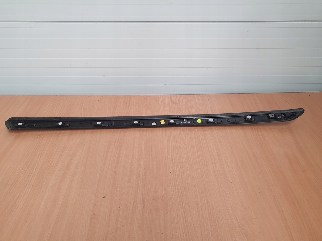 фото №6, Молдинг стойка стекло перед citroen c4 picasso ii