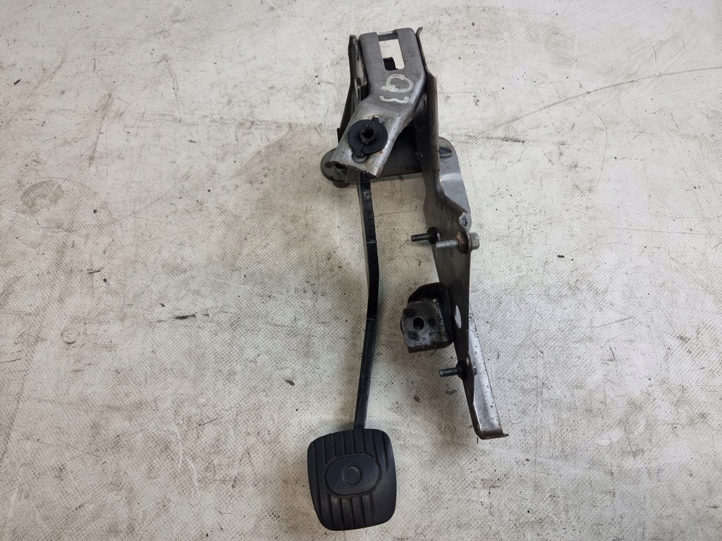 фото №1, Педаль тормоза nissan micra k12