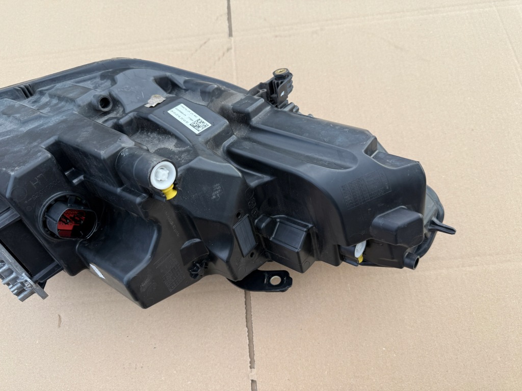 Фара перед led левый оригинал jaguar e-pace x540 с Разборки