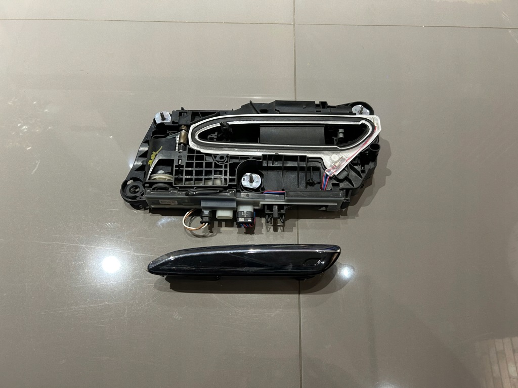 фото №1, Mercedes s klasa w223 n.model ручка двері касета лівий задня