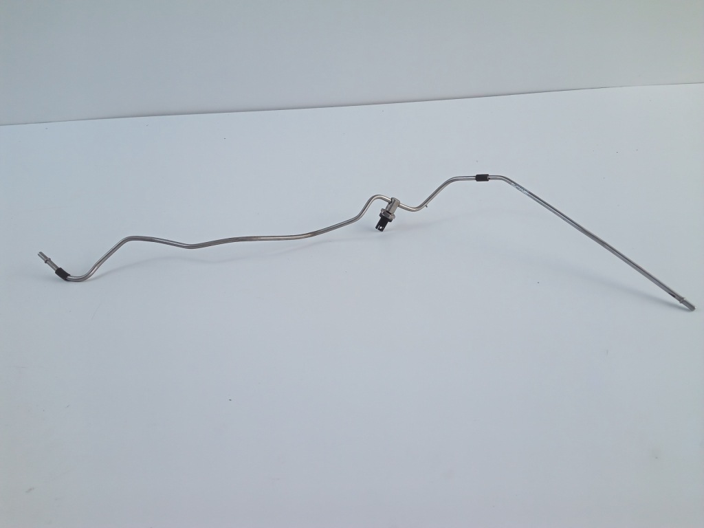 Купить Bmw m5 f10 m6 f12 f13 f06 шланг пабтрубок  трубка топлива 2284753