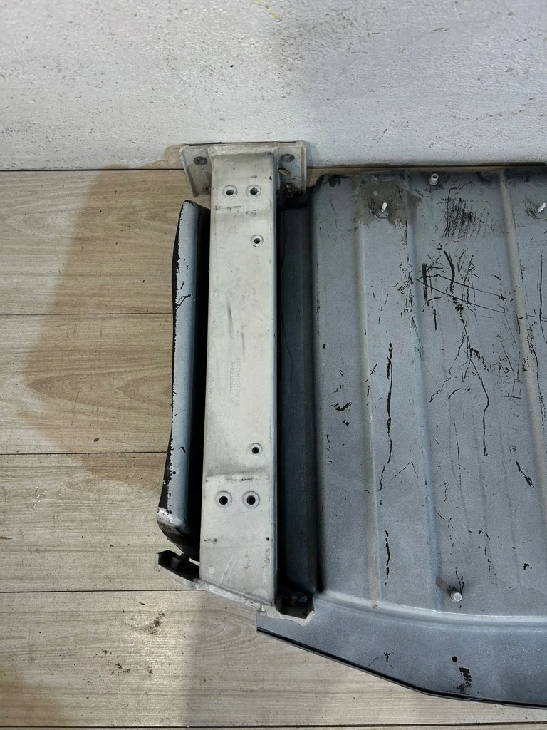 фото №5, Aston martin vantage балка задняя зона zgniotku задние