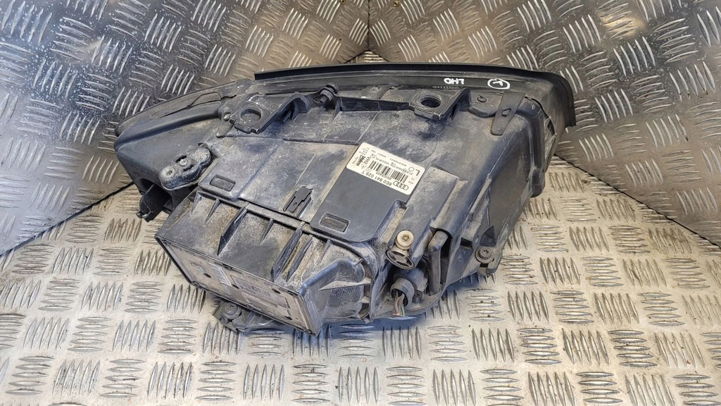 фото №8, Audi a4 s4 b6 8e 8h 2003 ліва сторона лампа передня