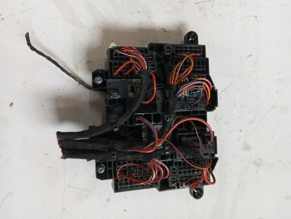 фото №1, Коробка запобіжників mercedes w247 a1779061302