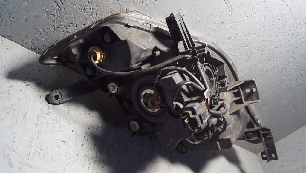 фото №12, Лампа правый перед mitsubishi outlander ii