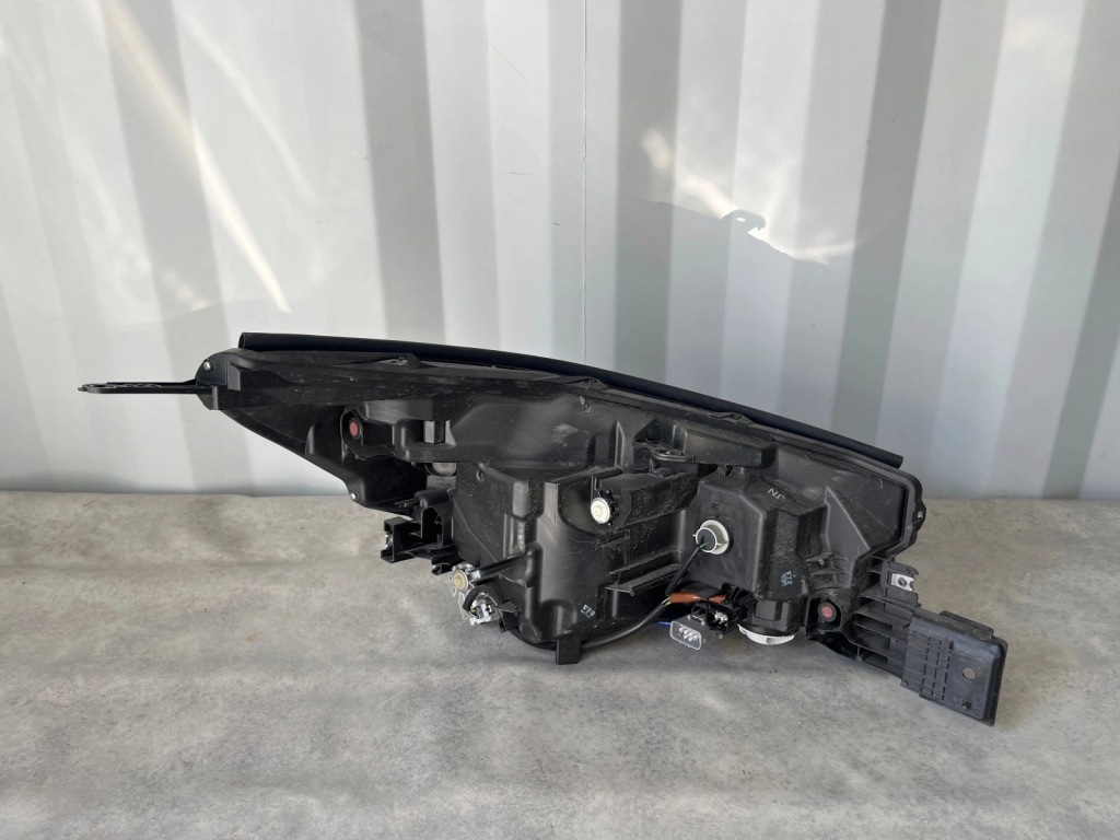 фото №2, Лампа левая перед subaru forester v full led