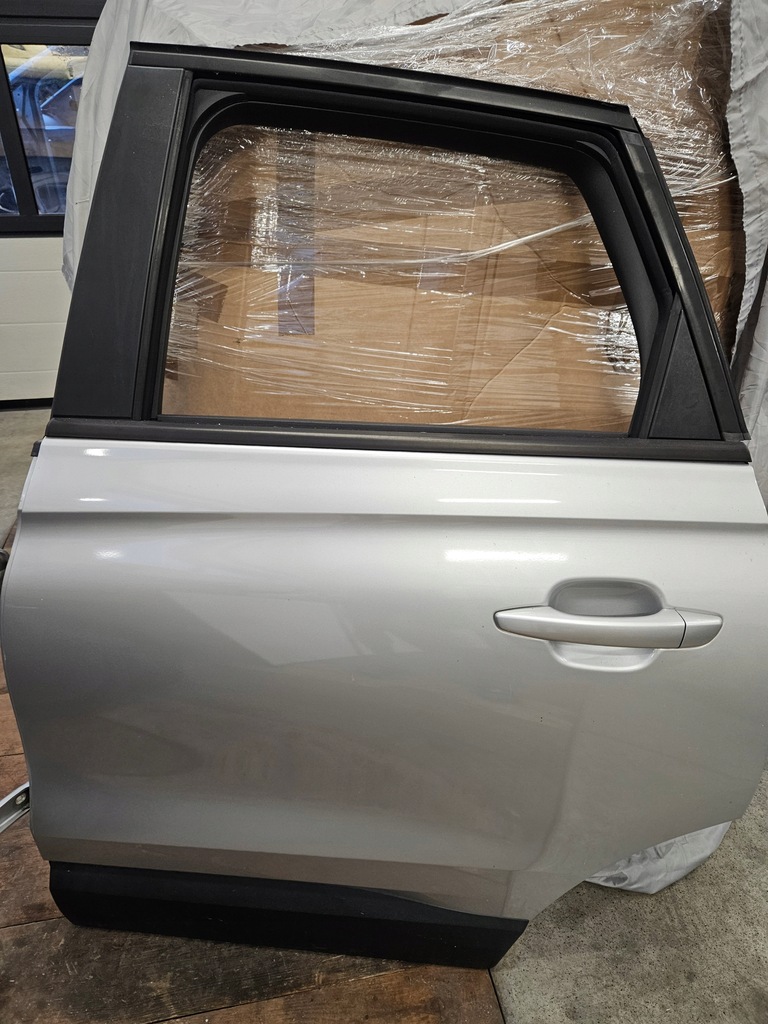 фото №1, Opel crossland x дверь левая задняя z176 europa