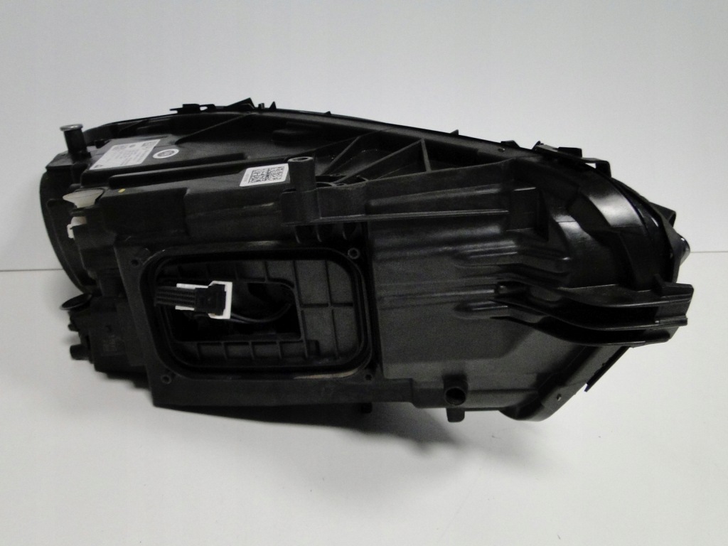 Mercedes cla 118 фара левая led high performance w118 фара левая в Украине