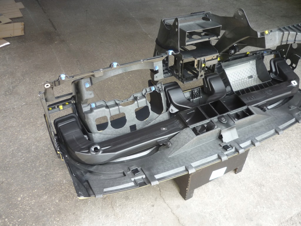 фото №15, Панель приладів + подушка + натягувачі + датчик / opel vectra c signum lift / 05-08