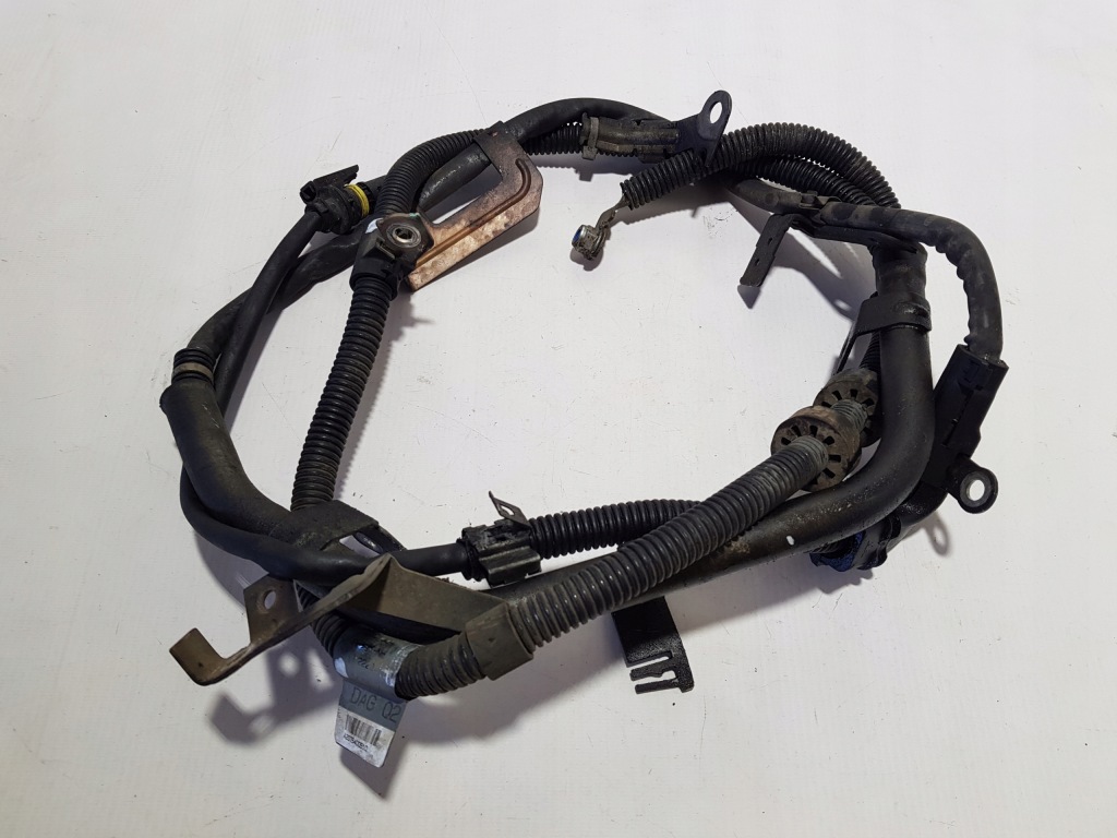 Купить Шланг кабель генератора аккумулятора 2075400510 mercedes w212