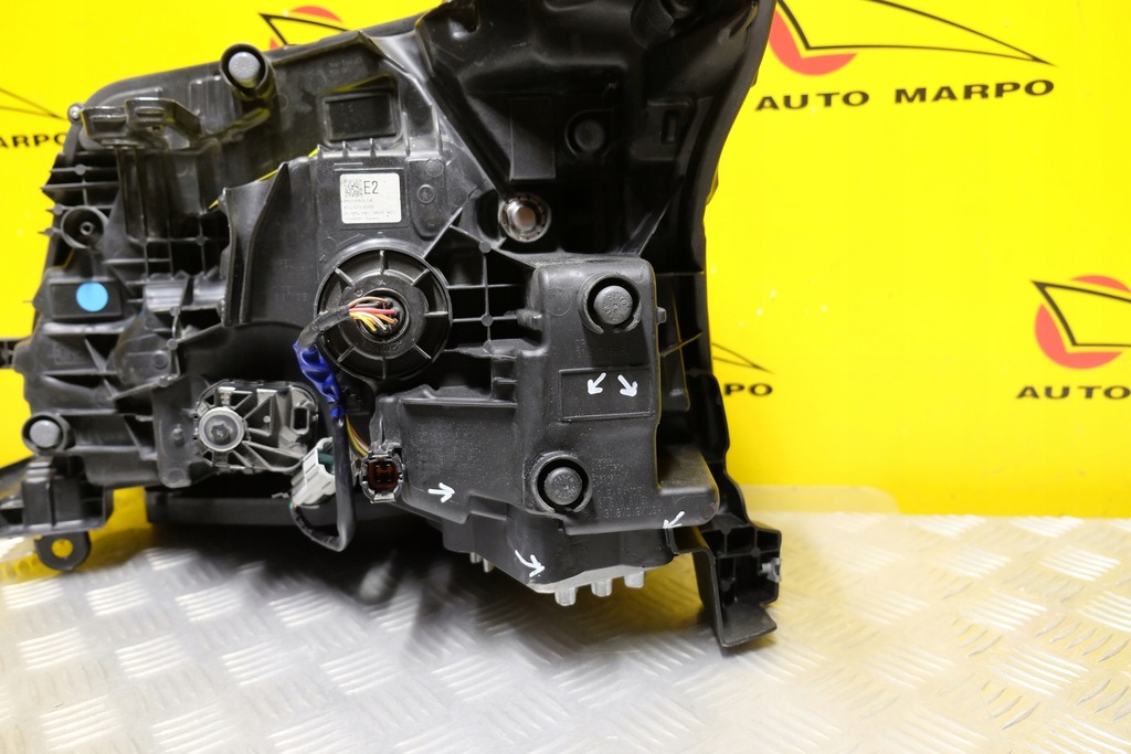 фото №13, Nissan patrol y62 armada 2021- фара led usa