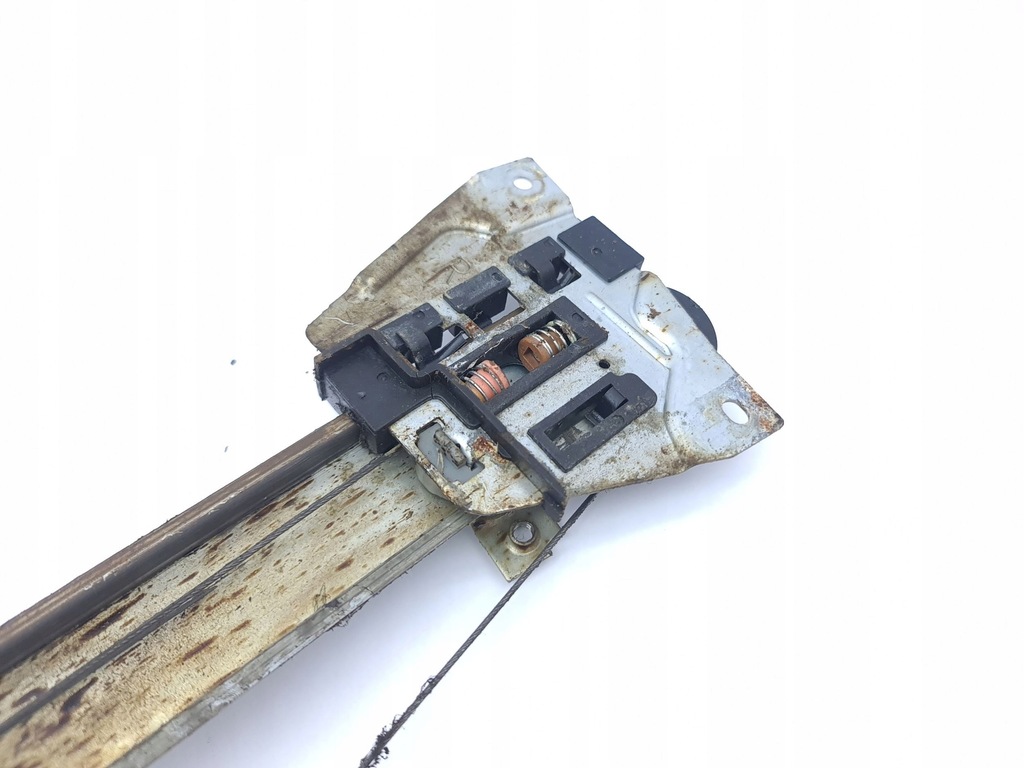 фото №9, Mitsubishi pajero 2007 права сторона підйомник скло двері передніх