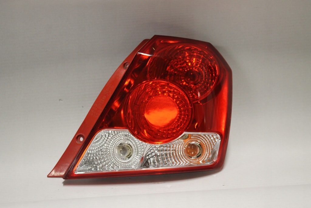 фото №1, Chevrolet aveo kalos 02-06 лампа задня задня права