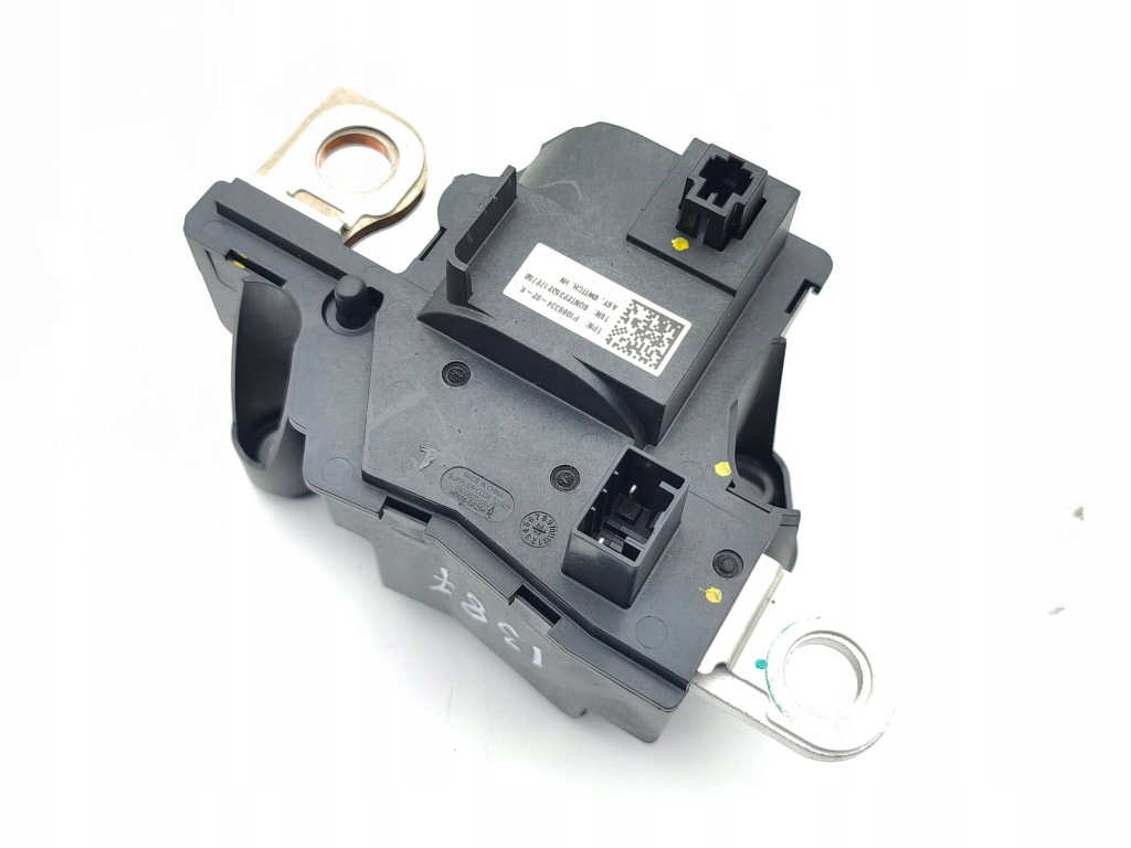 Tesla model y предохранитель 2023 149622100a Недорого