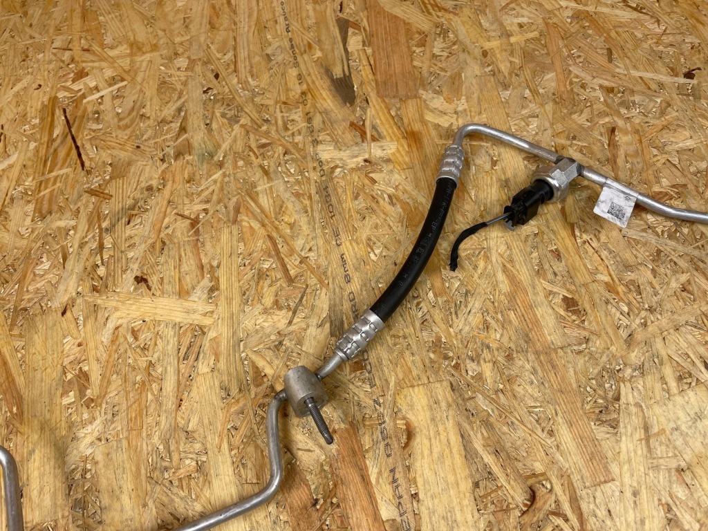 Купити Патрубок трубка шланг кондиціонера mercedes w177 w247 w118 a1778305001