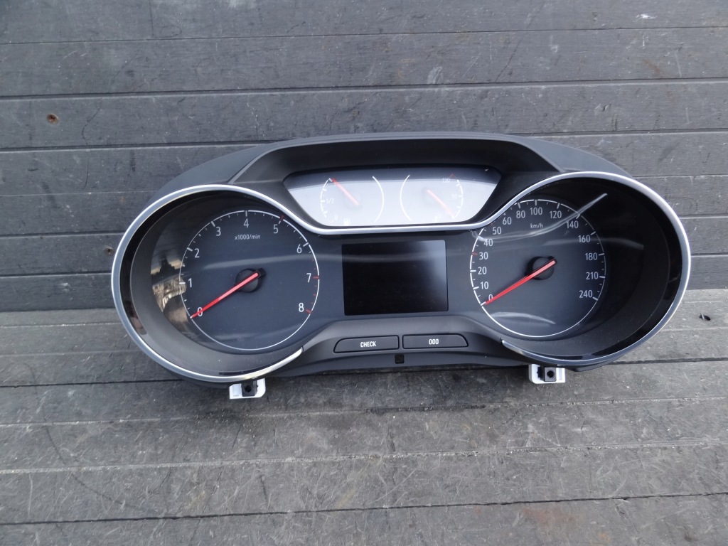 фото №1, Opel grandland x 21 1,6 thp лічильник europa автоматична коробка передач