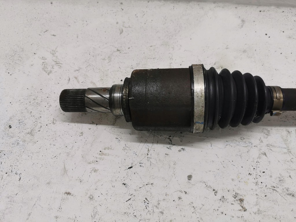 фото №2, Приводной вал короткий левая renault scenic iii 1.6 dci 08-16