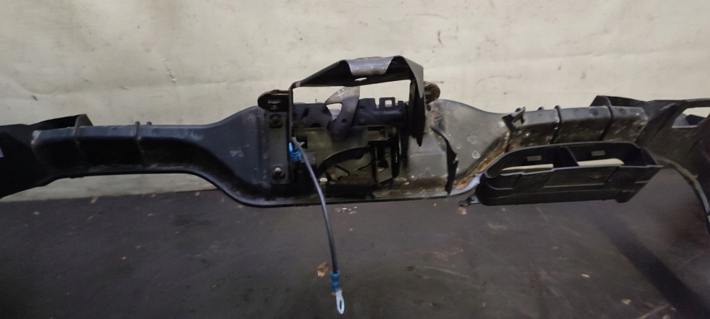 фото №10, Pas передний усилитель передний mercedes w169 1,7