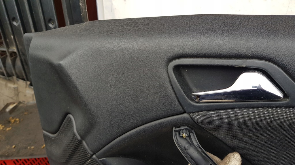 фото №16, Mercedes w203 coupe обшивка обивка правая