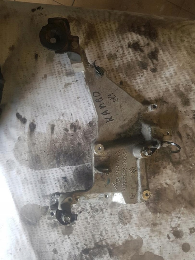 Купити Кронштейн кронштейн renault kangoo 2 25885r