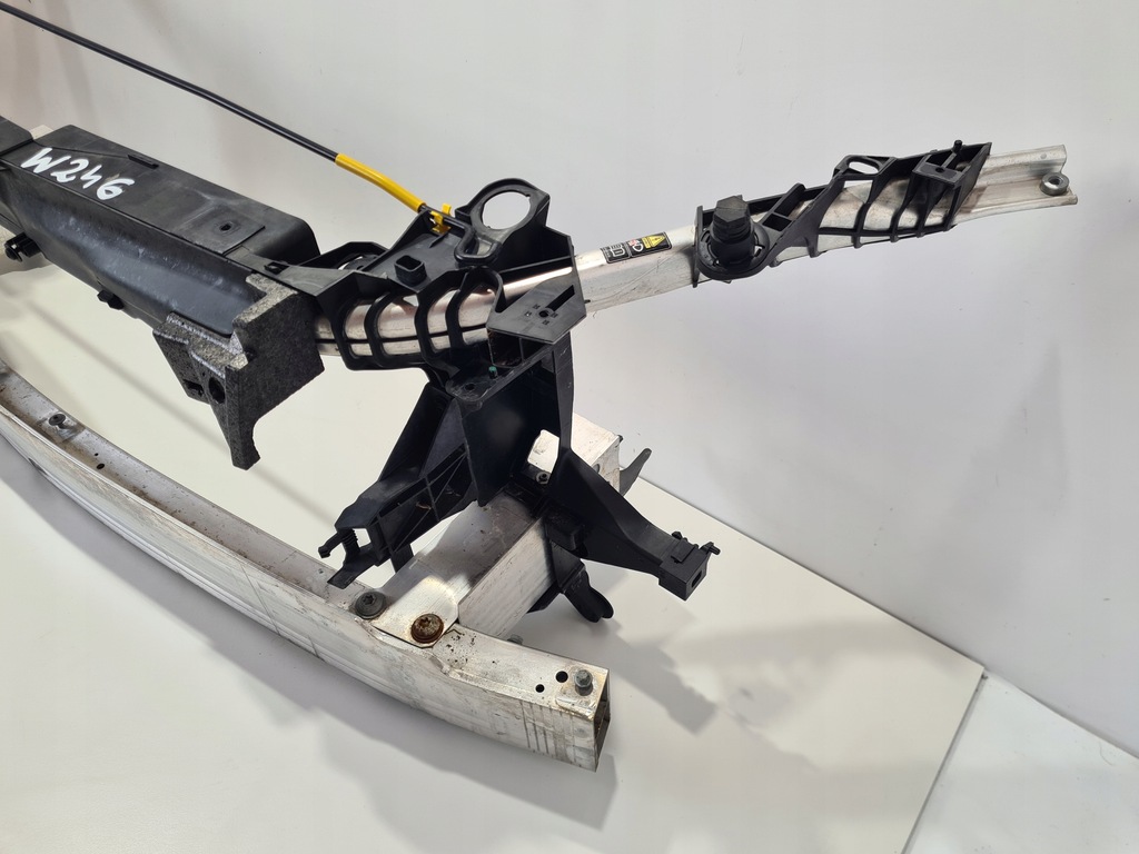 фото №4, Mercedes b-klasa w246 pas передний балка