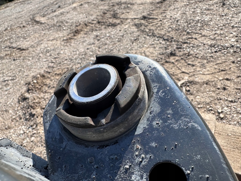 фото №11, Подрамник подрамник балка задняя задняя chrysler pacifica 2016 - 2024