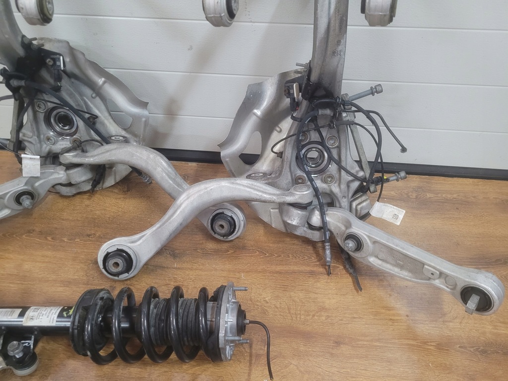 фото №9, Stelvio qv 2,9 поворотний кулак ступиця mcperson підвіска важіль