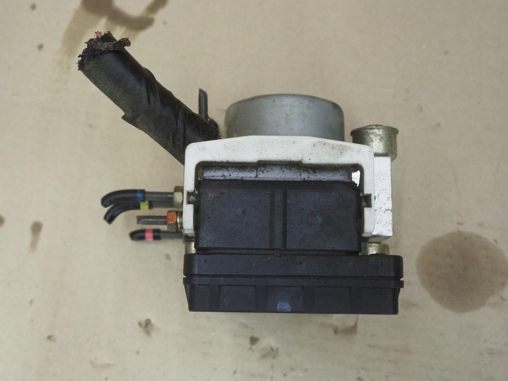фото №13, Mazda demio 00r 1,5 блок керування насос abs d269437a0