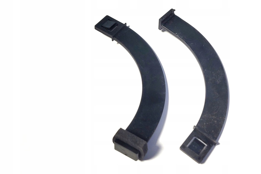 фото №1, Петля петли крышка бардачка volvo 850