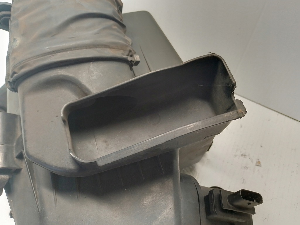 фото №5, Корпус фільтра повітря kia venga 1.4 crdi