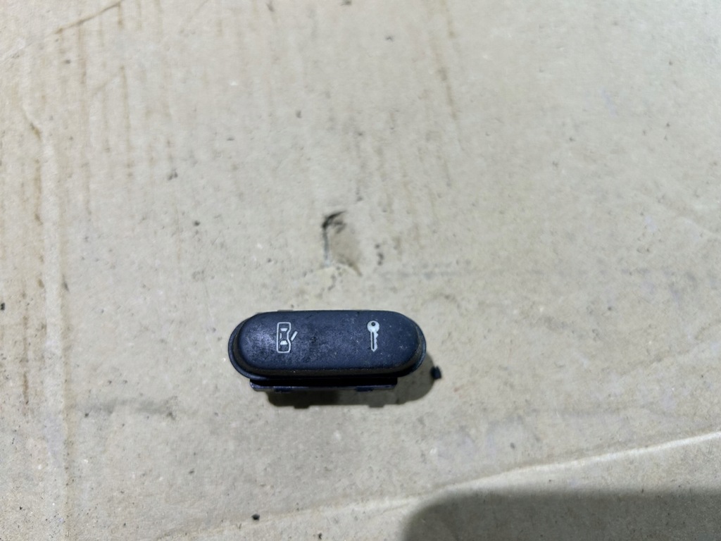 фото №1, Переключатель блокировка дверь seat leon ii 5p0962125