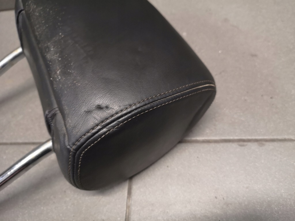 фото №9, Подголовник сиденье перед audi a8 d3