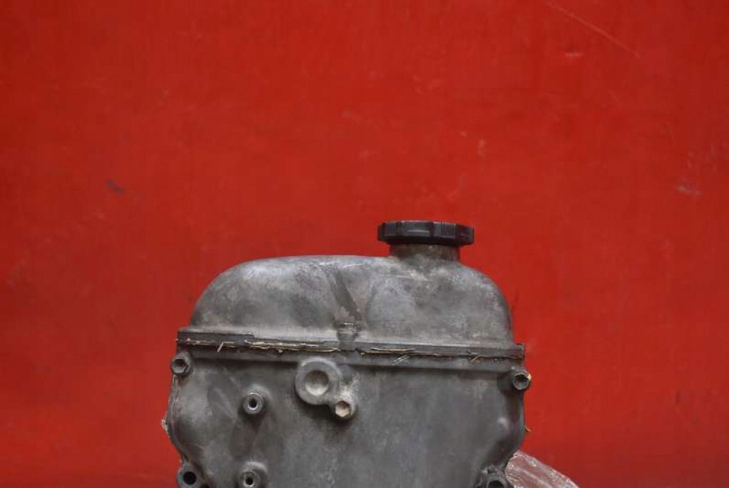 фото №14, Двигатель блок двигателя бензиновый k10a suzuki wagon r+ 1 i 1.0 70 km 93-99 сжатие