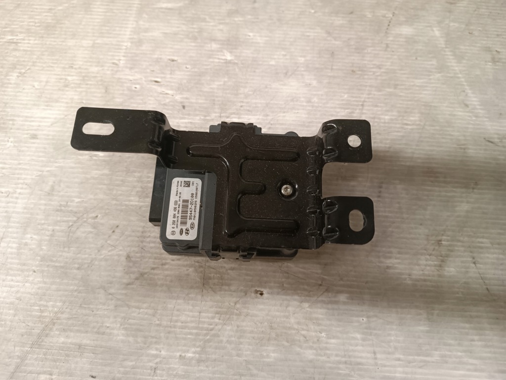Купити Hyundai tucson 3 рестайлінг  модуль блок керування приводу 95447-2d100